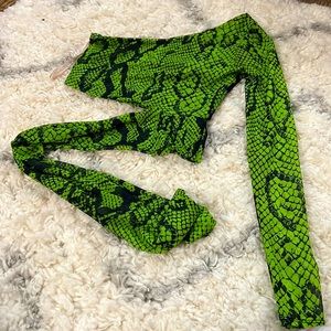 One shoulder long sleeve snakeprint